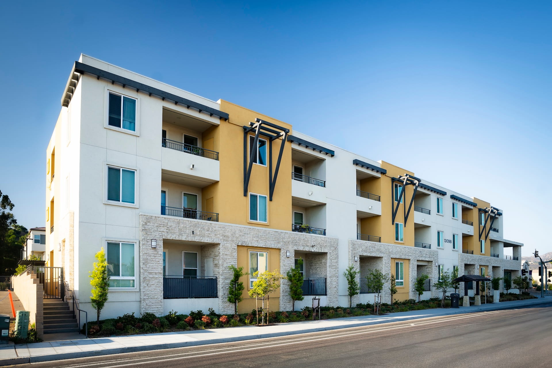 Apollo Apartments &mdash; photo 4 of 4